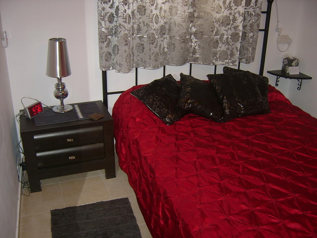 Jerusalem Hills Inn Abu Ghaush Quarto foto