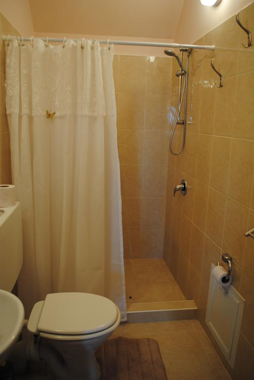 Jerusalem Hills Inn Abu Ghaush Quarto foto