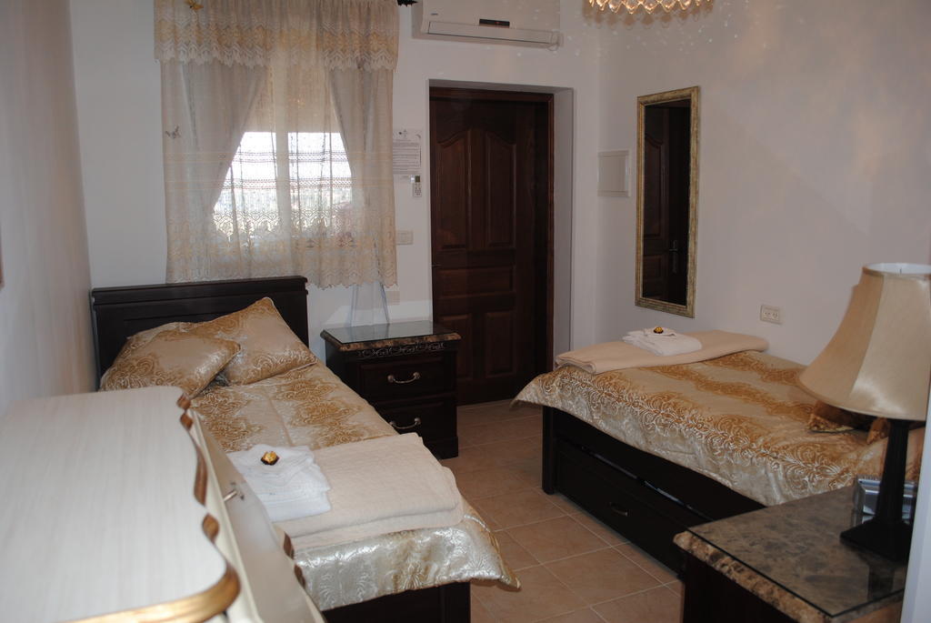 Jerusalem Hills Inn Abu Ghaush Quarto foto